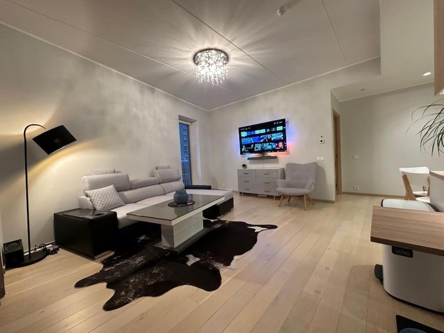 Cozy App - 400m From Historic Old Town Centre Tallinn